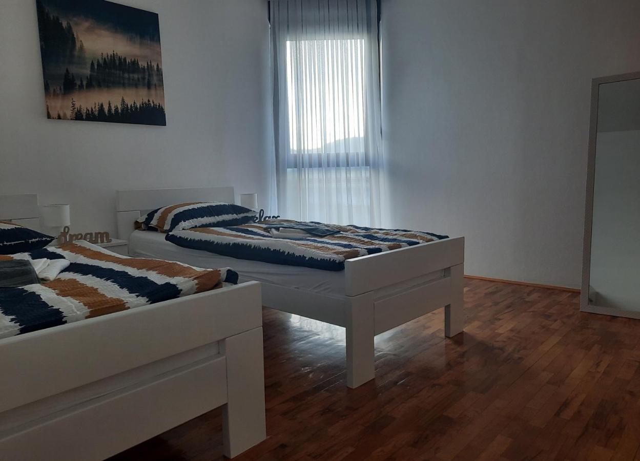 Apartman Peregrinus Korenica Exterior foto